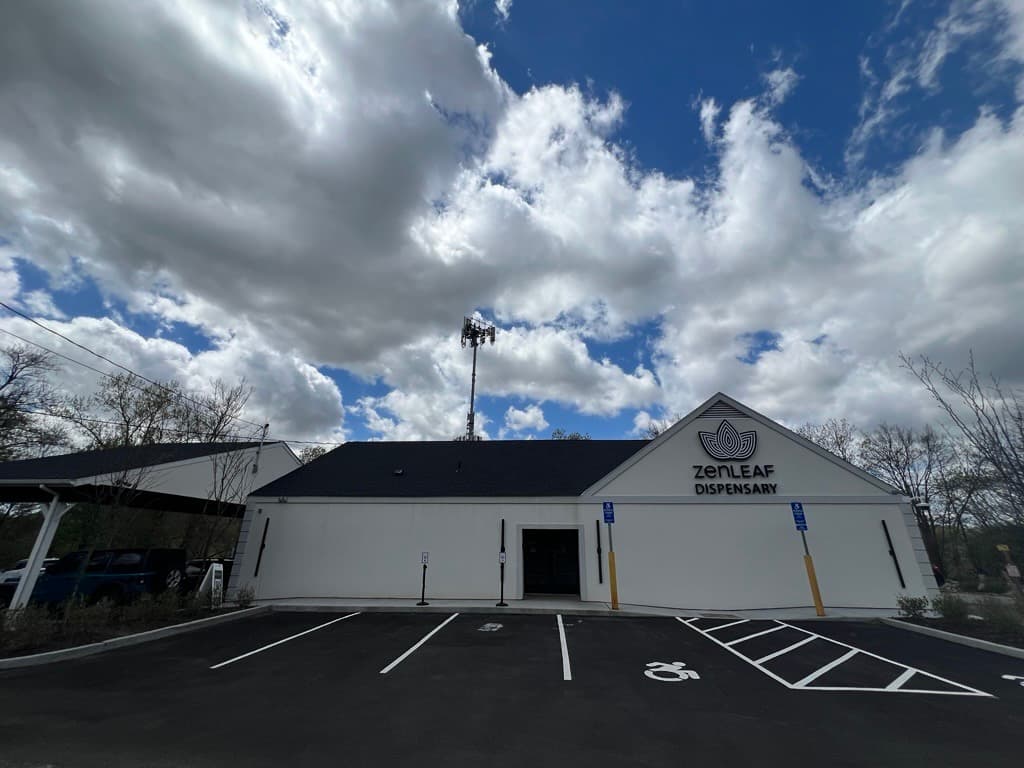 Store photo